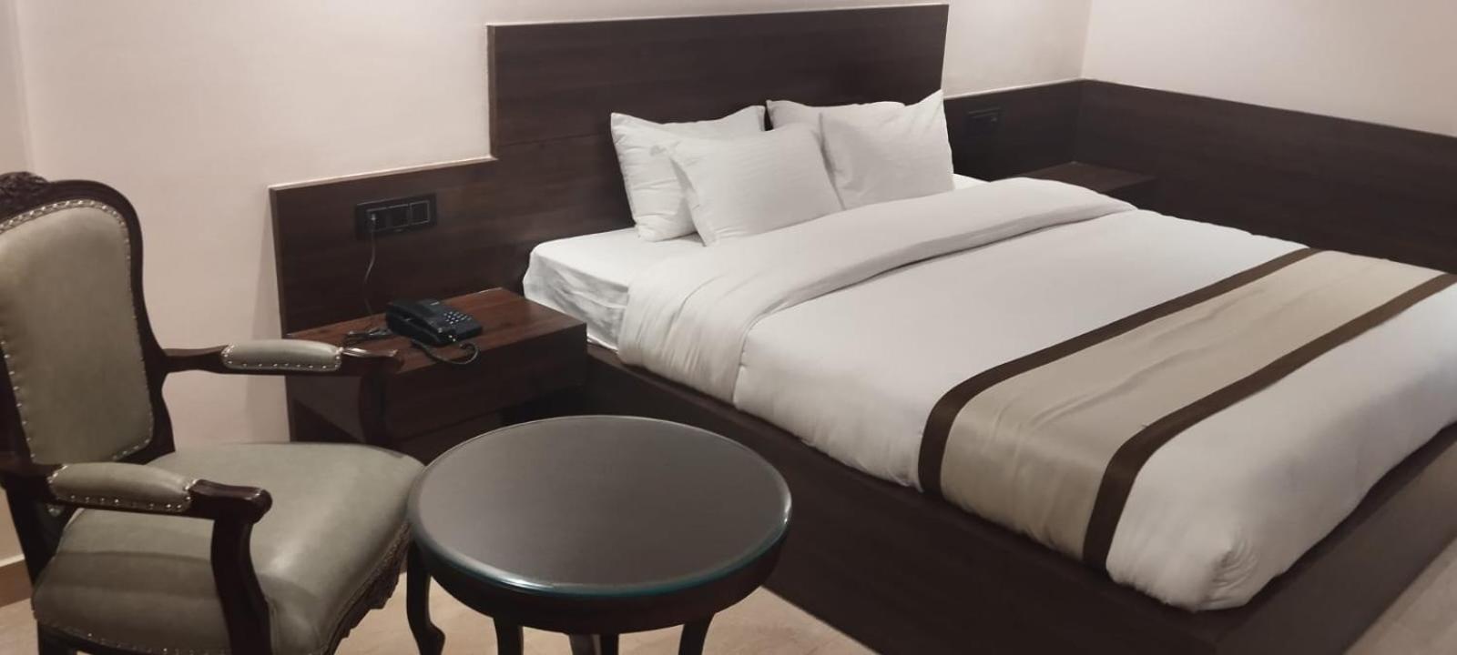 Hotel Ambica Katra Katra  Luaran gambar