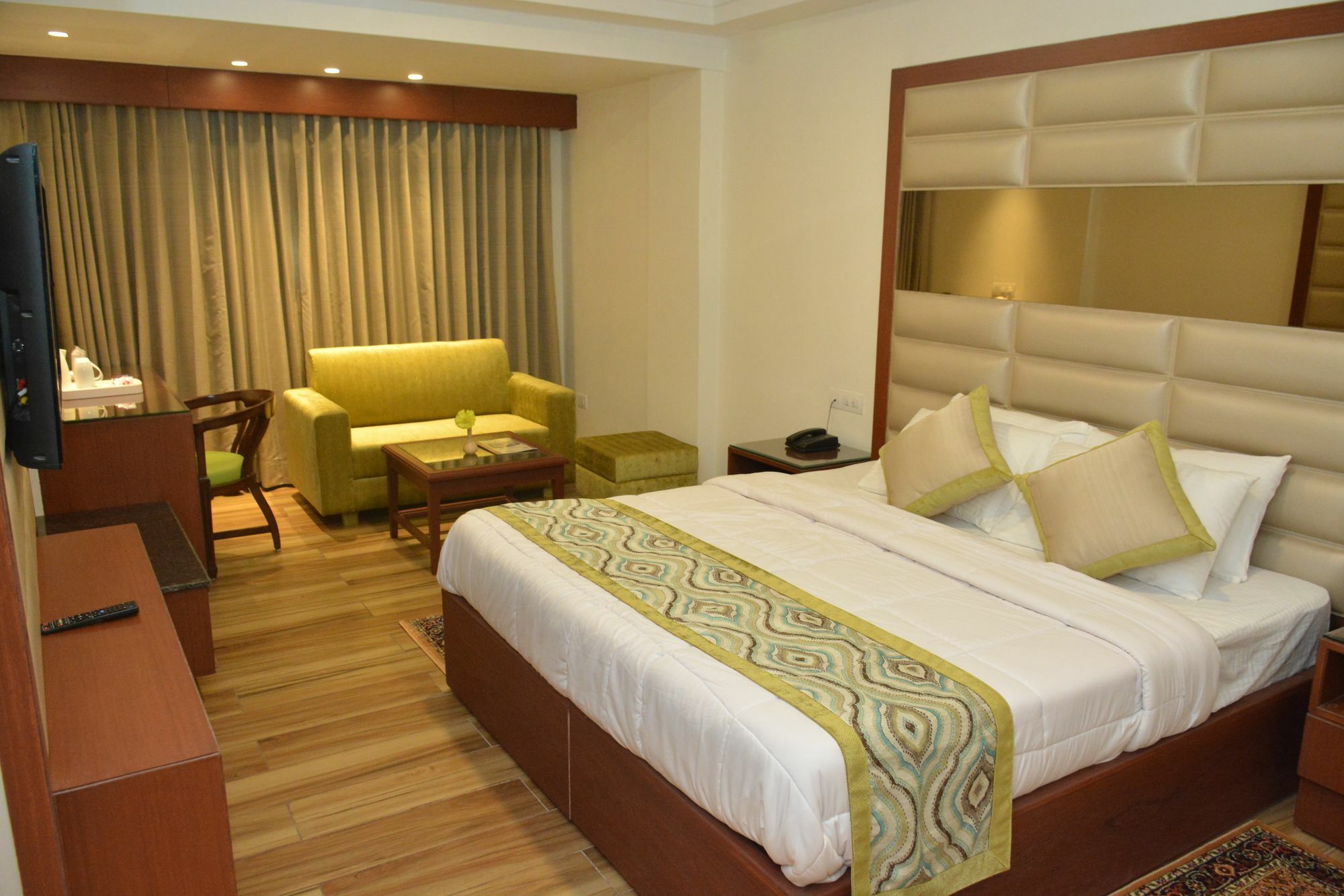 Hotel Ambica Katra Katra  Luaran gambar