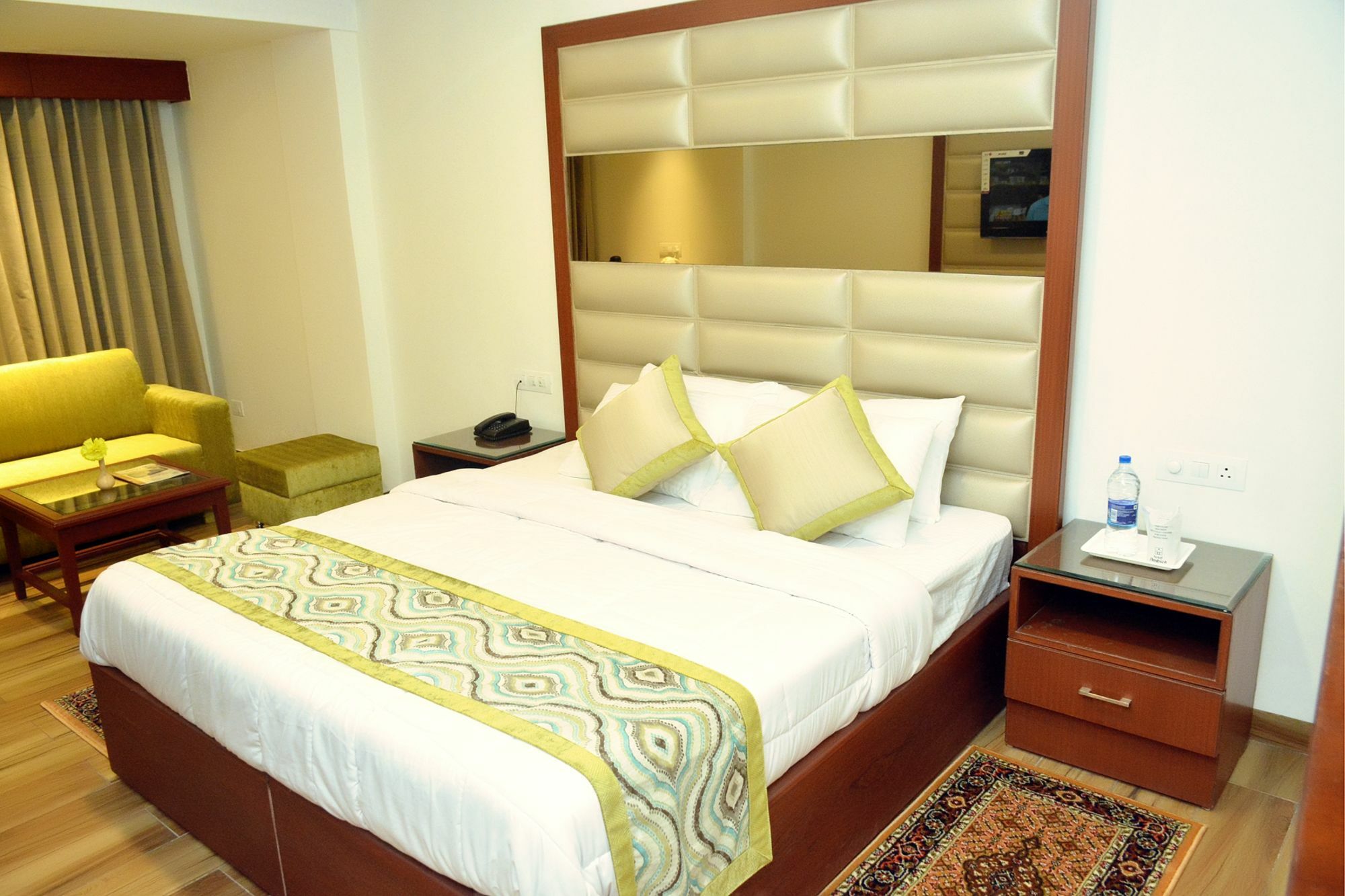 Hotel Ambica Katra Katra  Luaran gambar