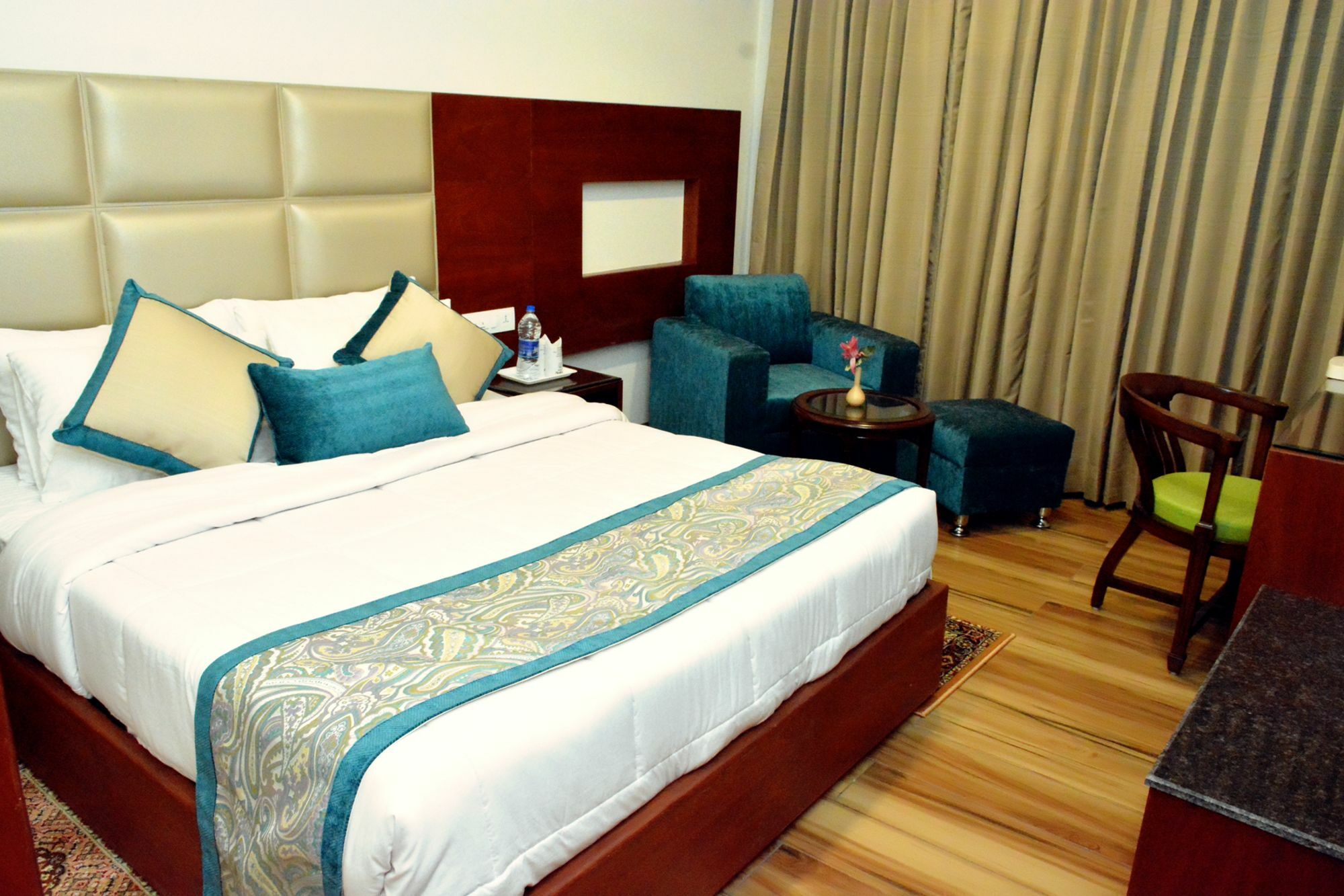 Hotel Ambica Katra Katra  Luaran gambar